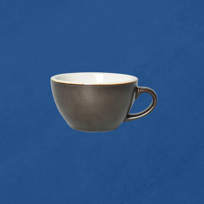 Kaffeetasse und Unterteller